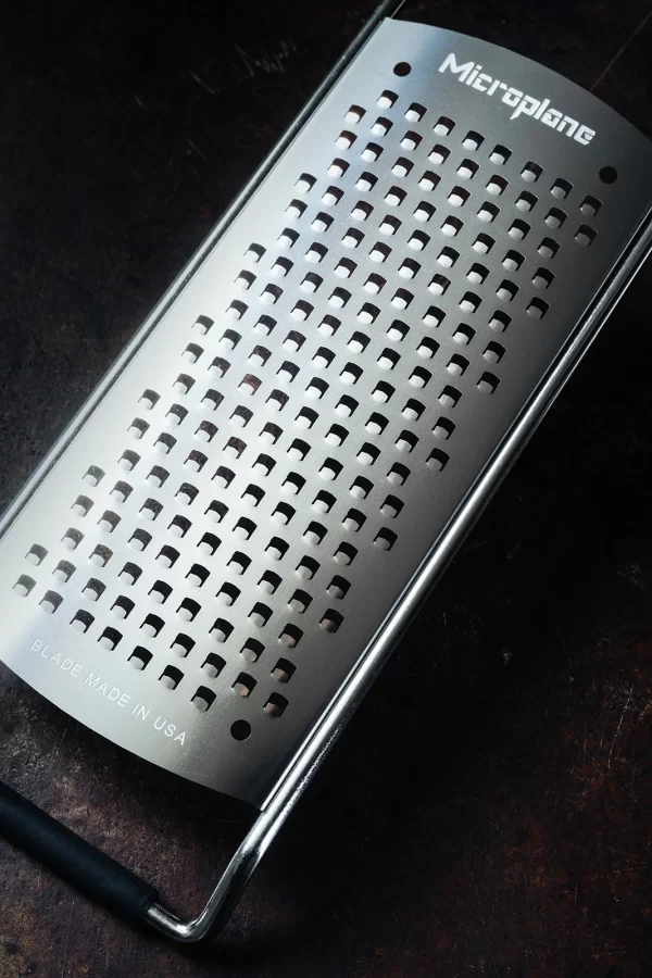Microplane Gourmet Reibe Grob Schwarz 4