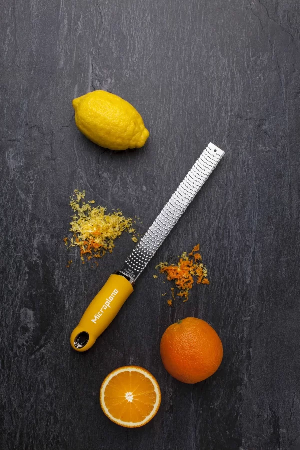 Zesterreiben & Zestenreißer Microplane Premium Classic Reibe Zester Gelb 3