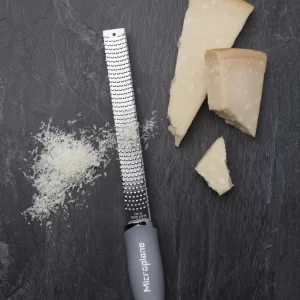 Zesterreiben & Zestenreißer Microplane Premium Classic Reibe Zester Grau 6