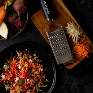 Microplane Gourmet Reibe Julienne Fein Schwarz 18